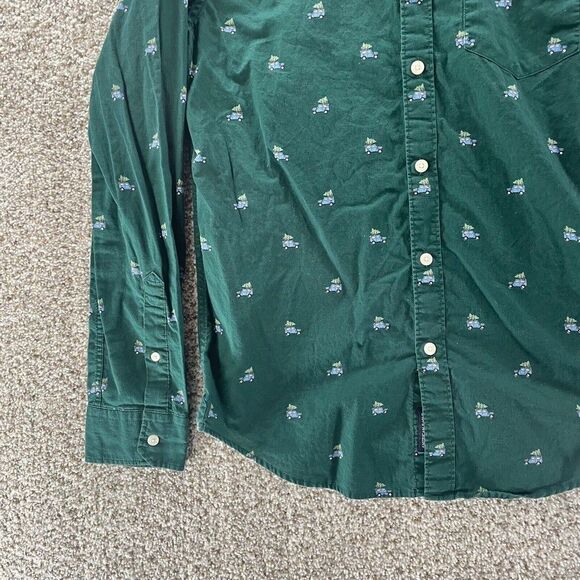 American Eagle Shirt Adult Small Green Christmas Tree Car Pattern Button Up Logo - Picture 4 of 12